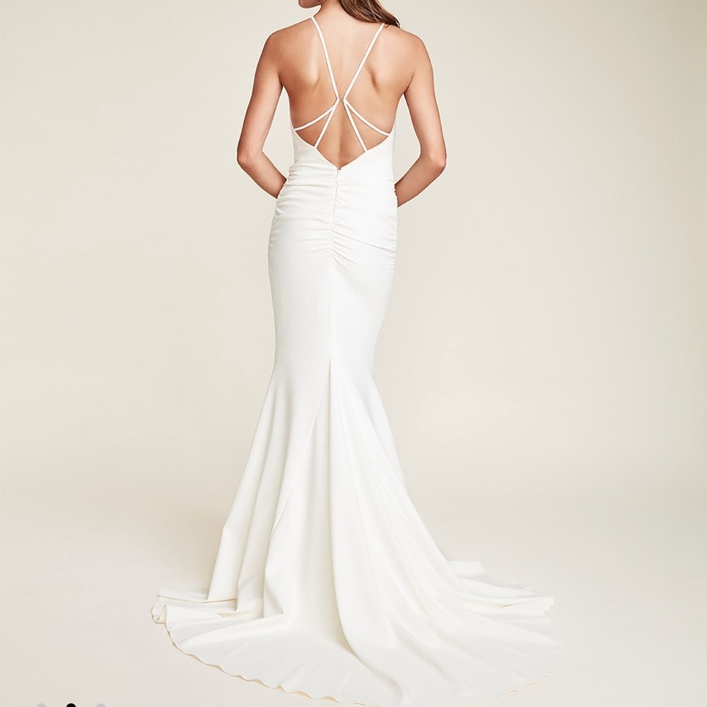 NICOLE MILLER BRIDAL GOWN | Morgan Gown | Size 6